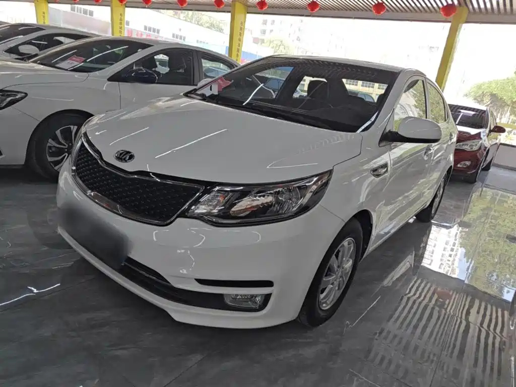 KIA K2 2015