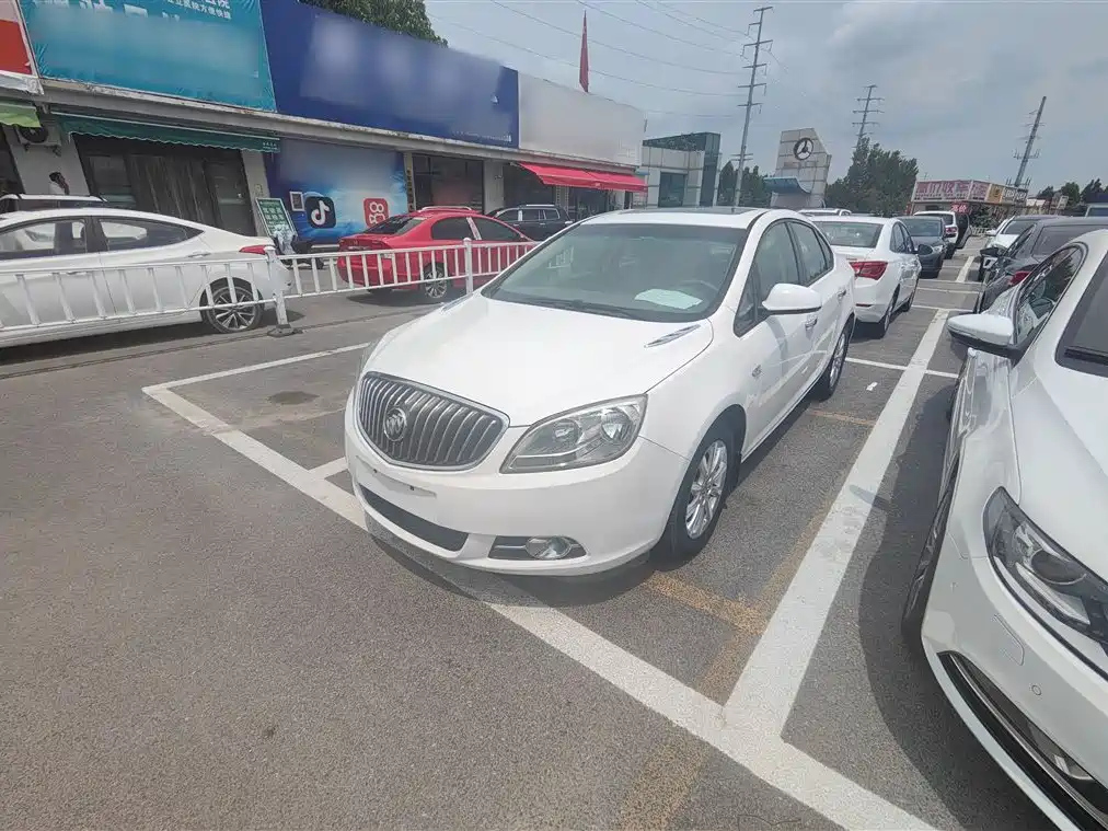 BUICK EXCELLE 2013