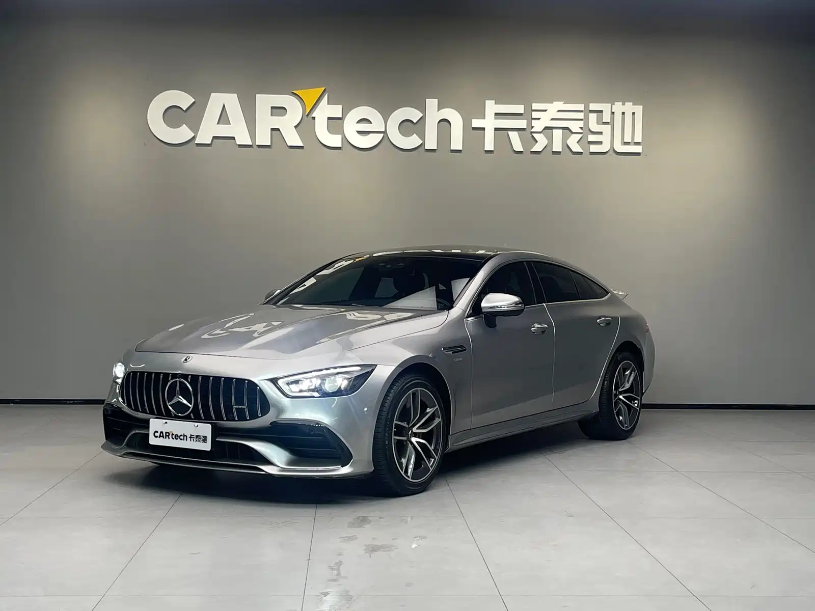MERCEDES BENZ AMG GT 2020