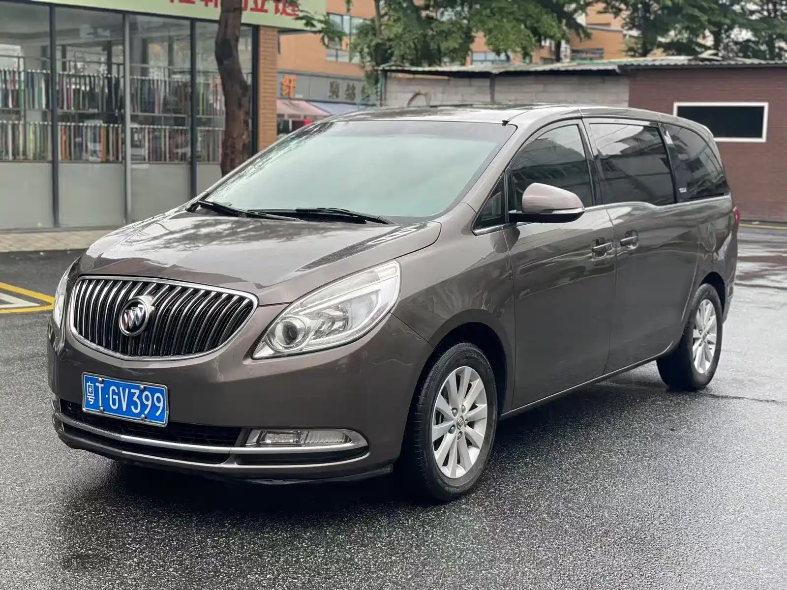 BUICK GL8