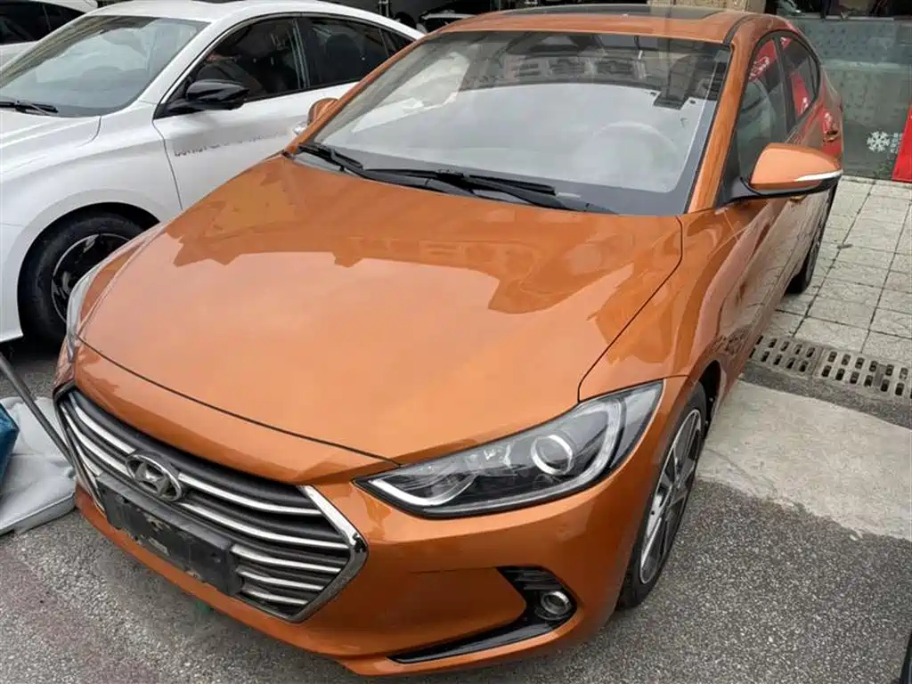 HYUNDAI ELANTRA 2016