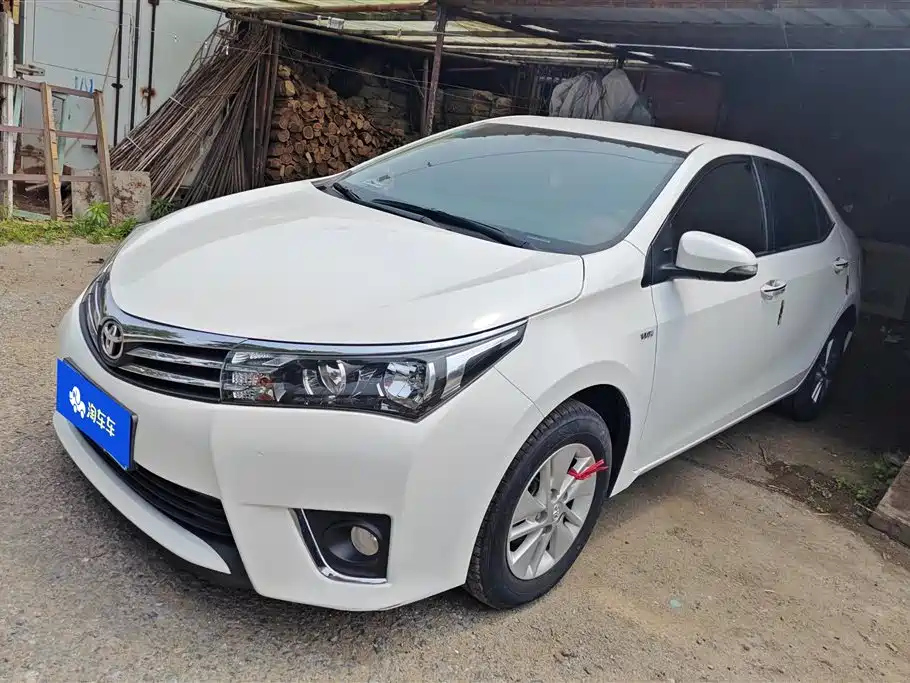 TOYOTA COROLLA 2017