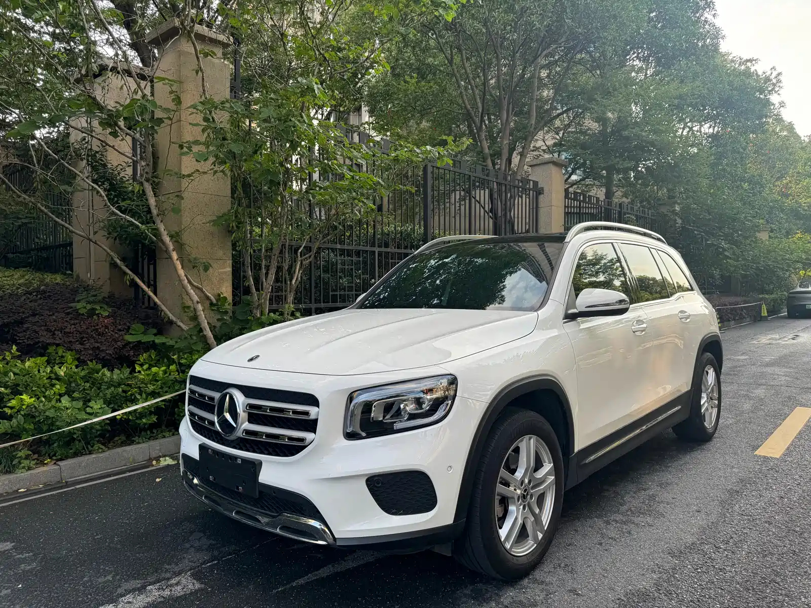MERCEDES BENZ GLB 2022