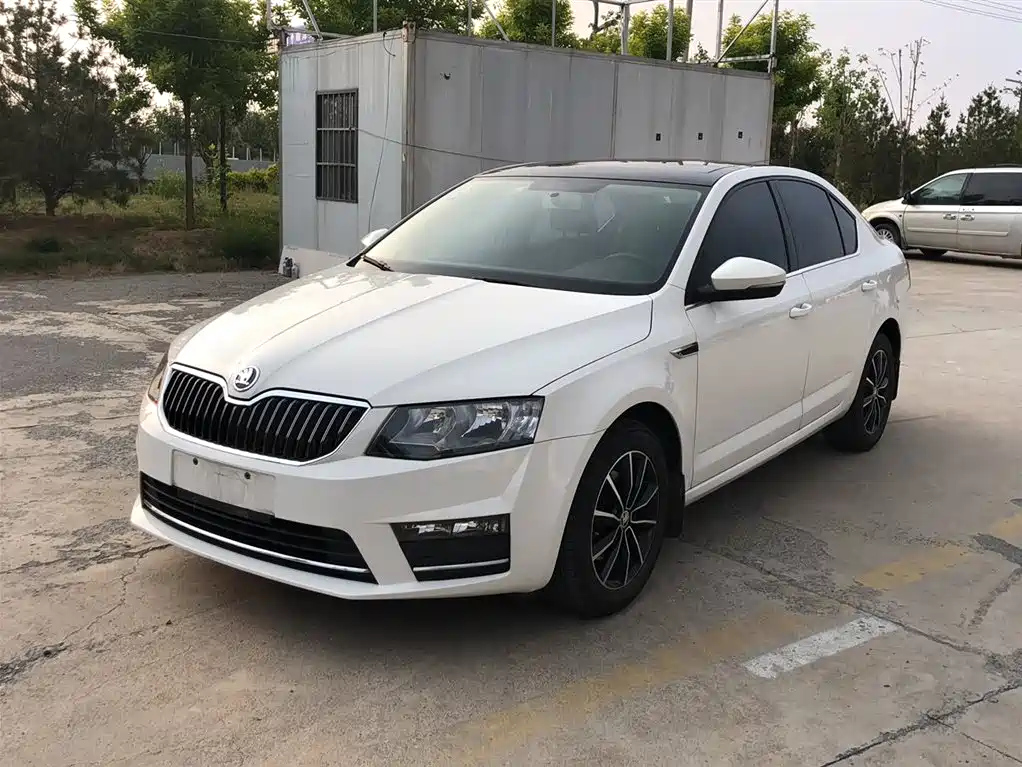 SKODA OCTAVIA 2017
