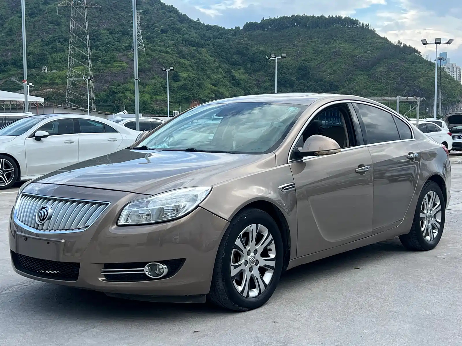 BUICK REGAL