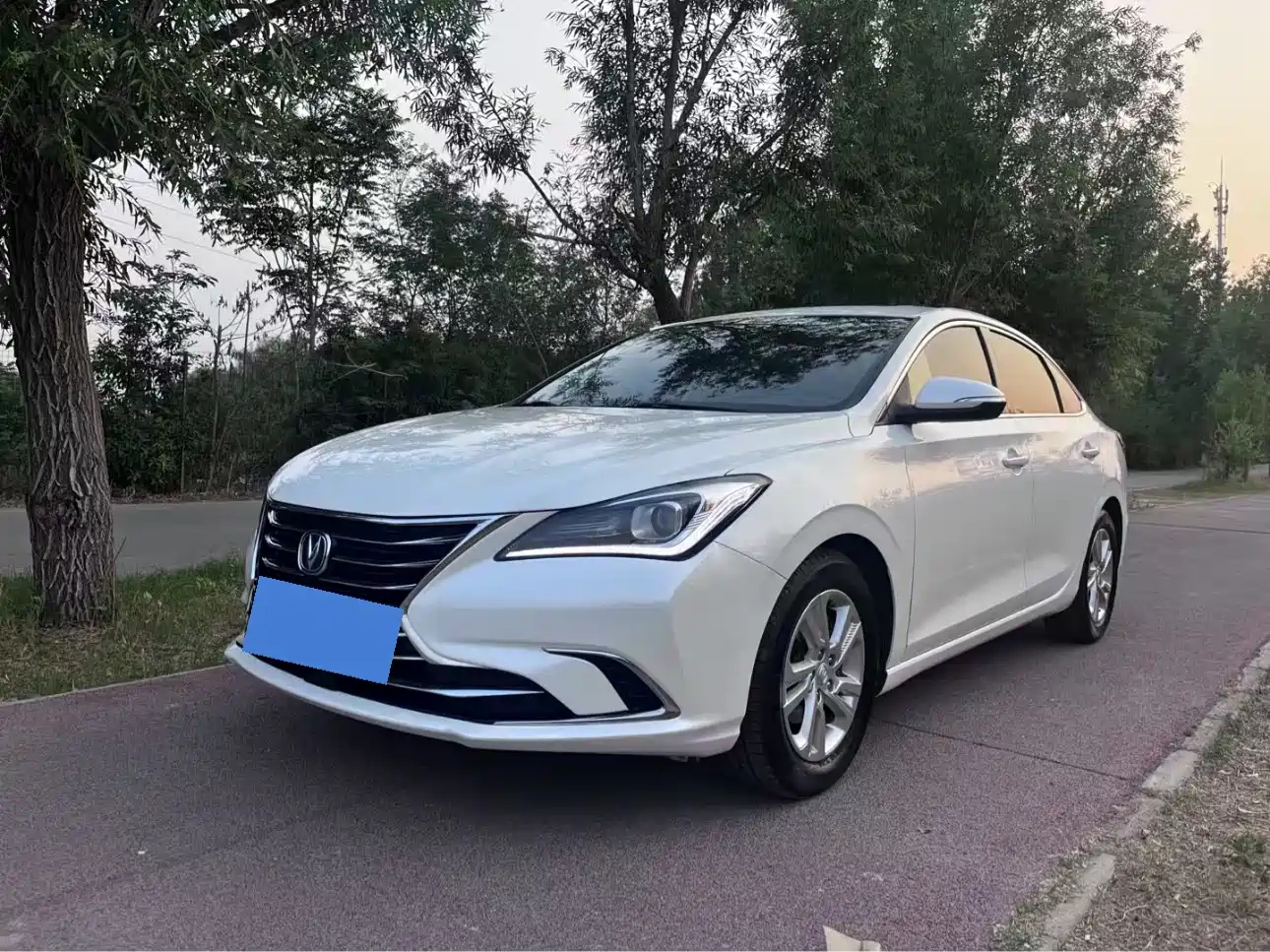 CHANGAN EADO 2019