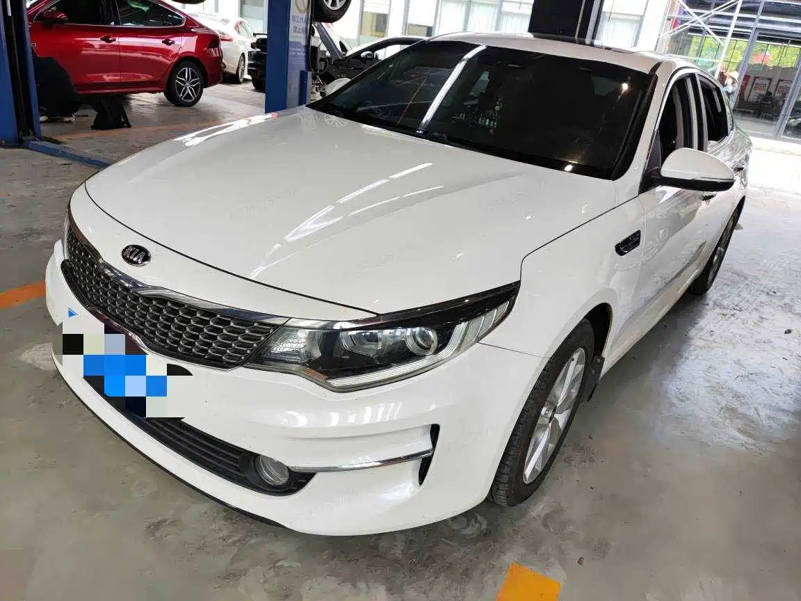 KIA K5 2016