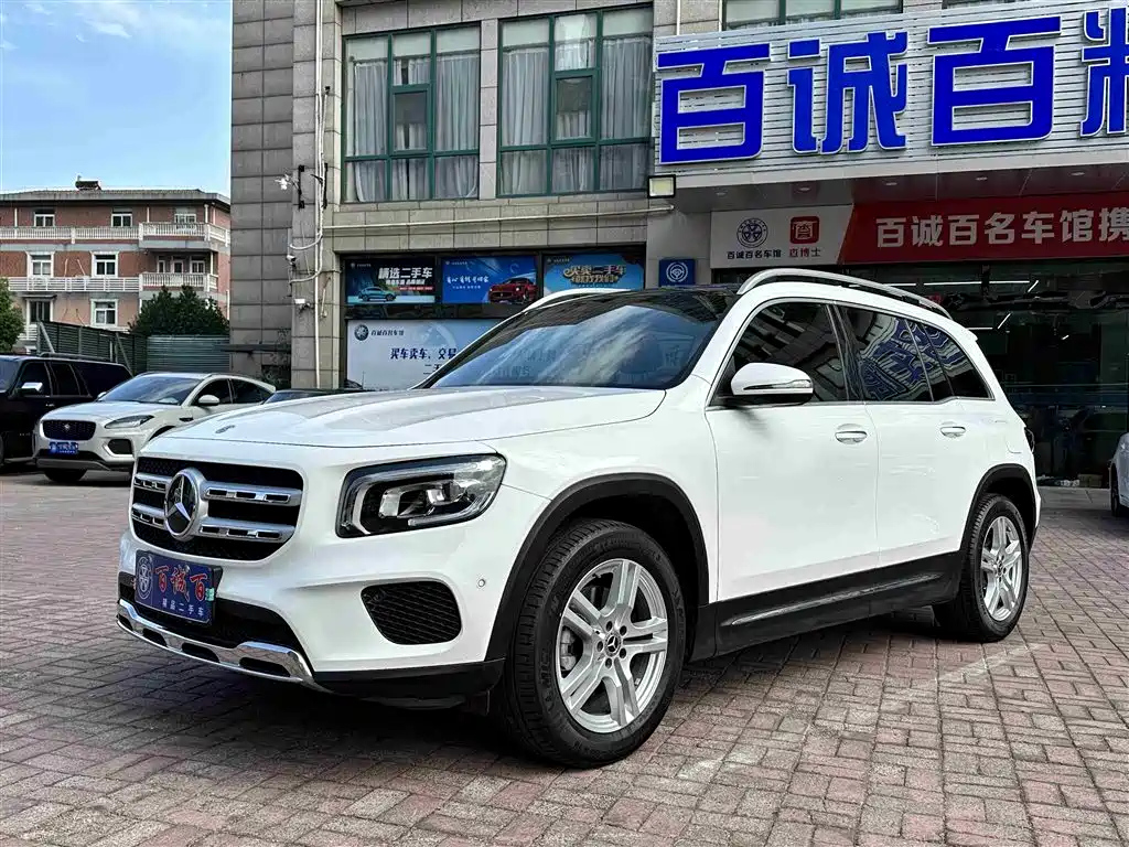 MERCEDES BENZ GLB 2021