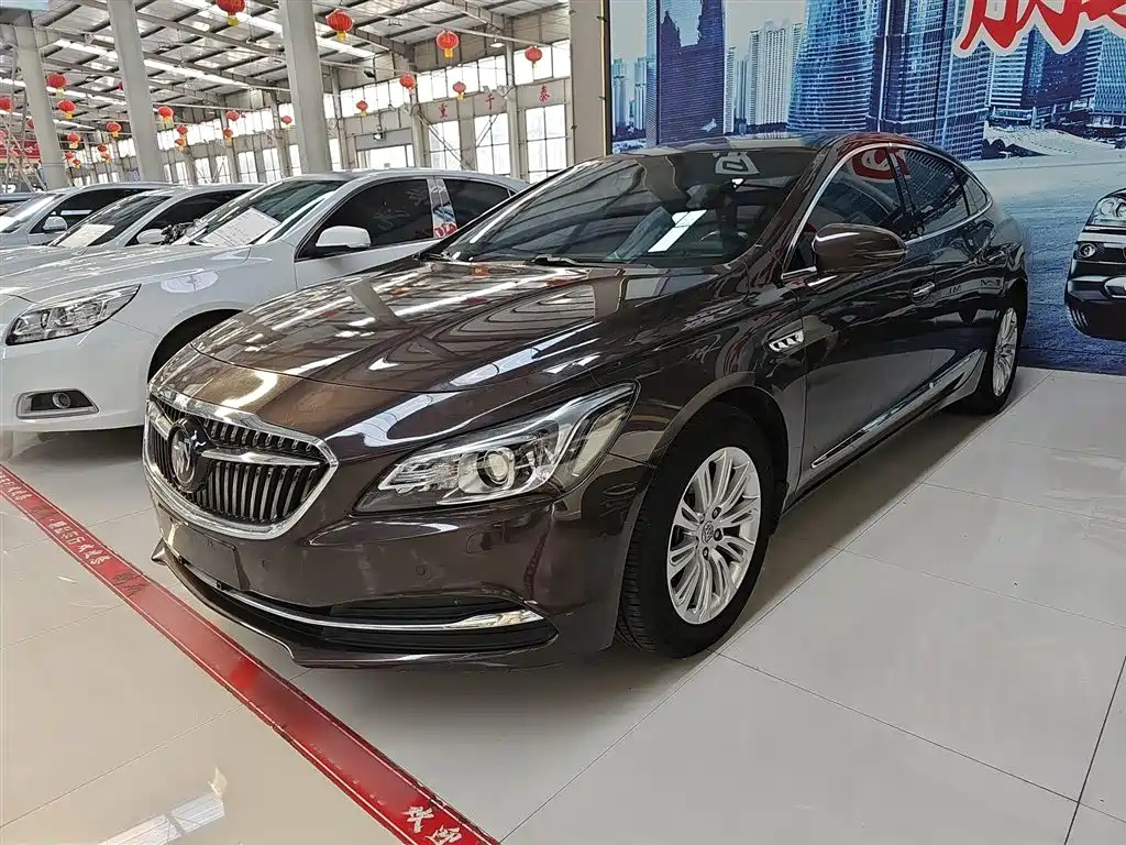 BUICK LACROSSE