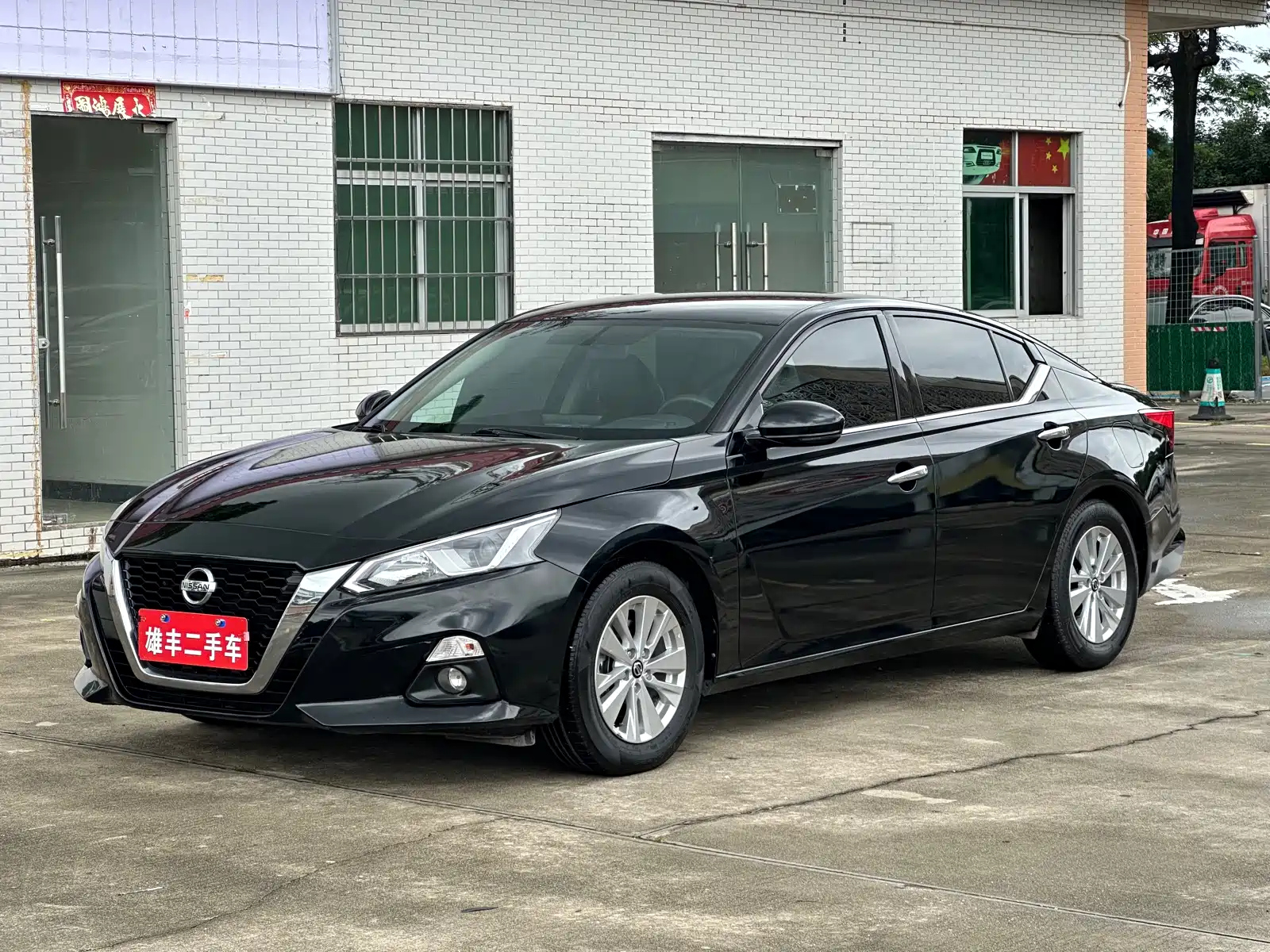 NISSAN TEANA 2021