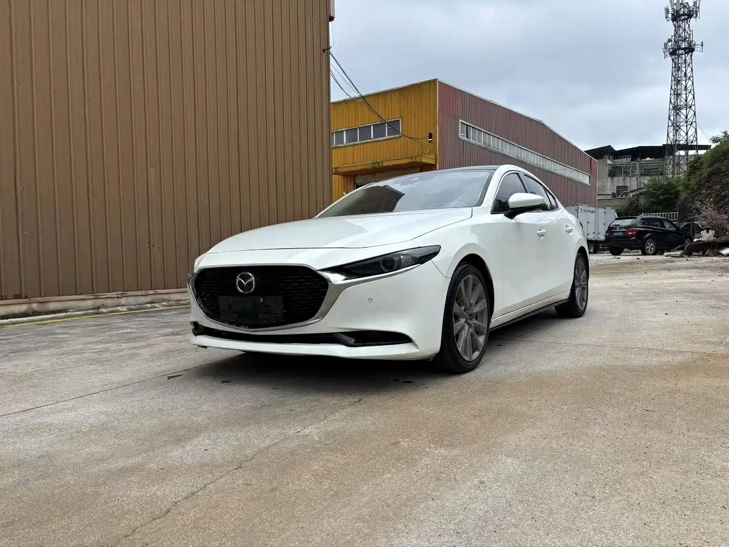 MAZDA 3 AXELA 2022