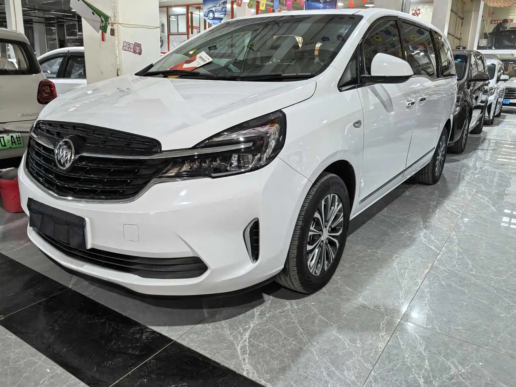BUICK GL8 2021