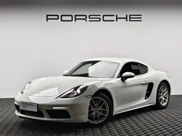 PORSCHE 718 2018