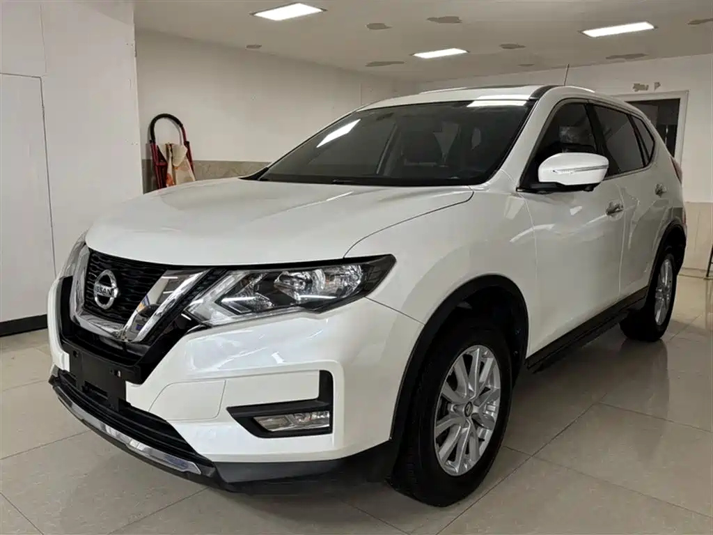 NISSAN X-TRAIL 2017