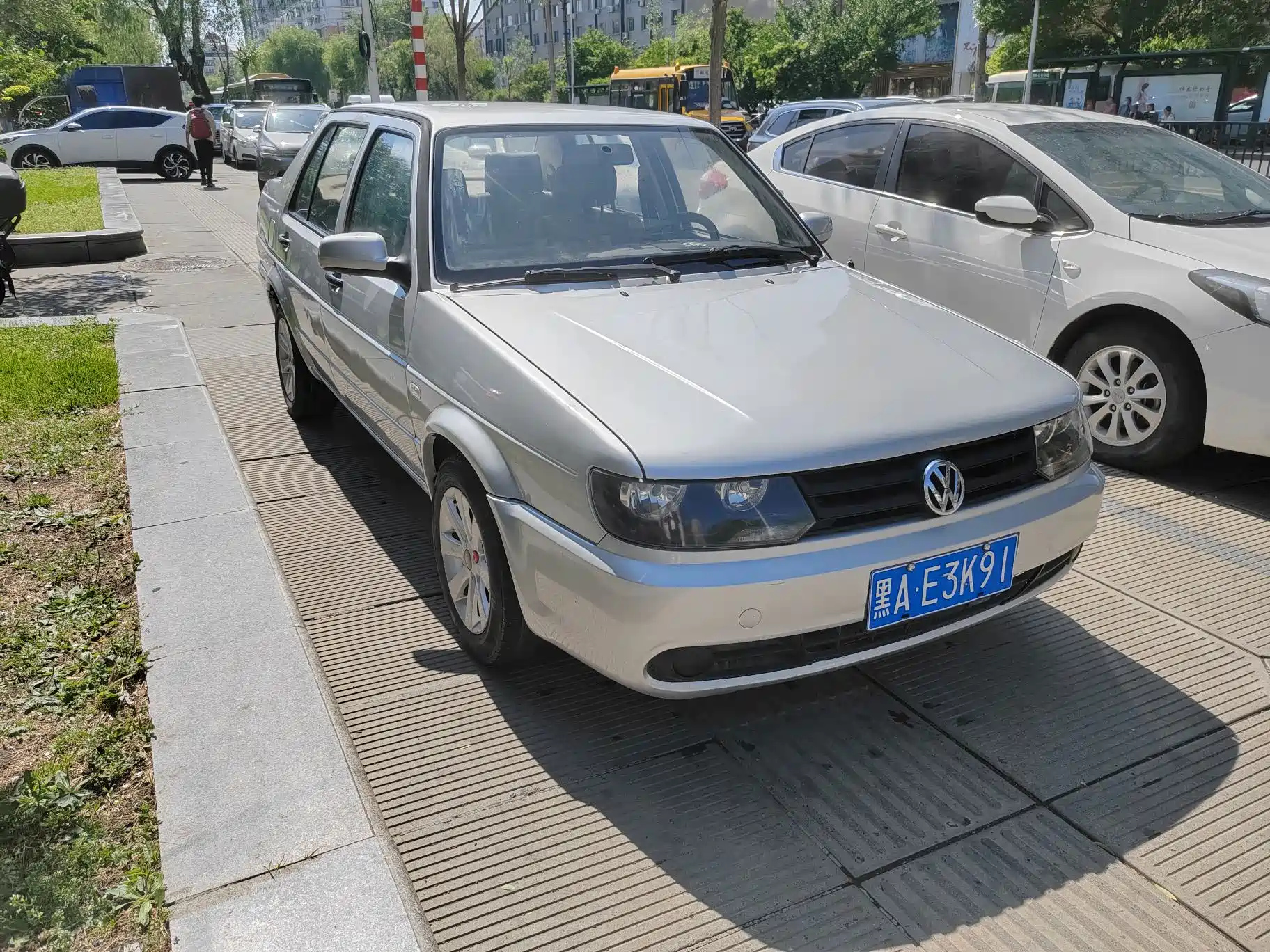 VOLKSWAGEN JETTA 2012