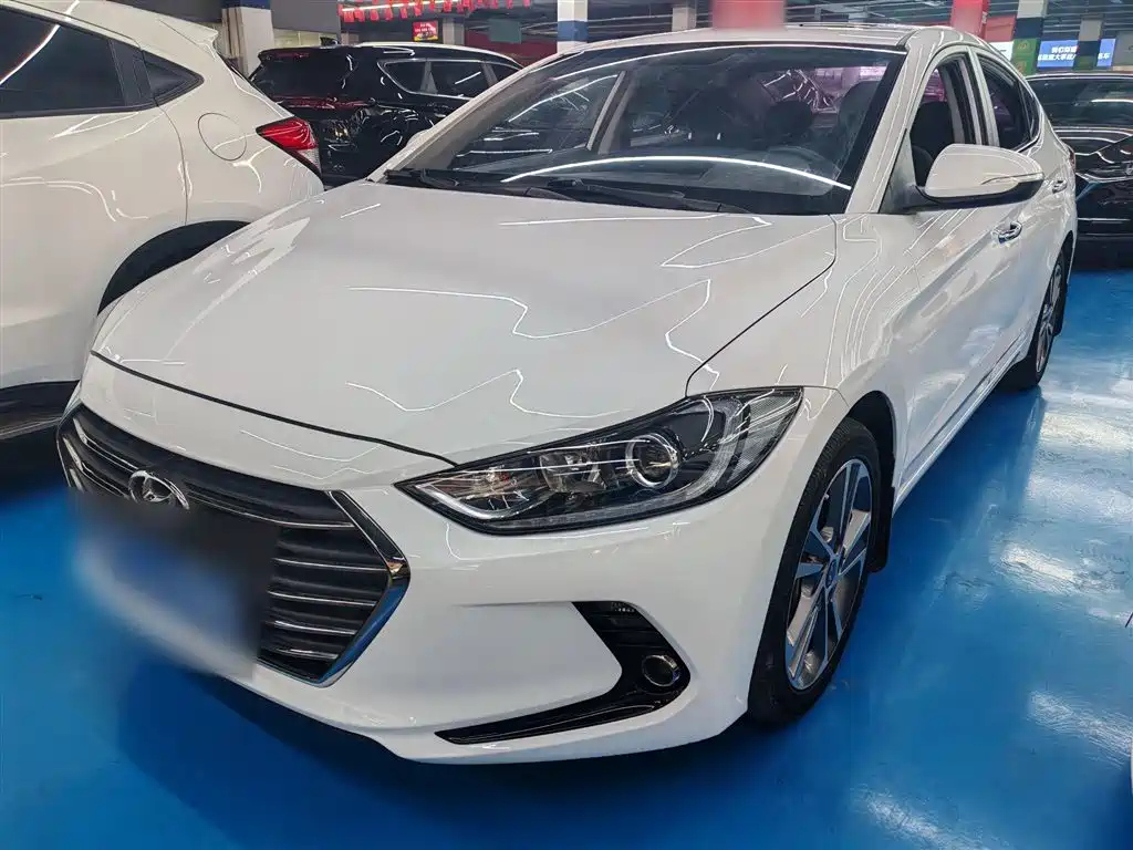 HYUNDAI ELANTRA 2016