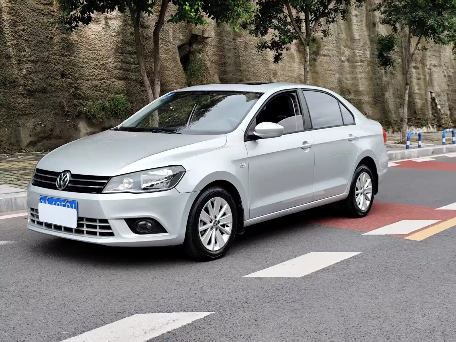 VOLKSWAGEN JETTA 2013