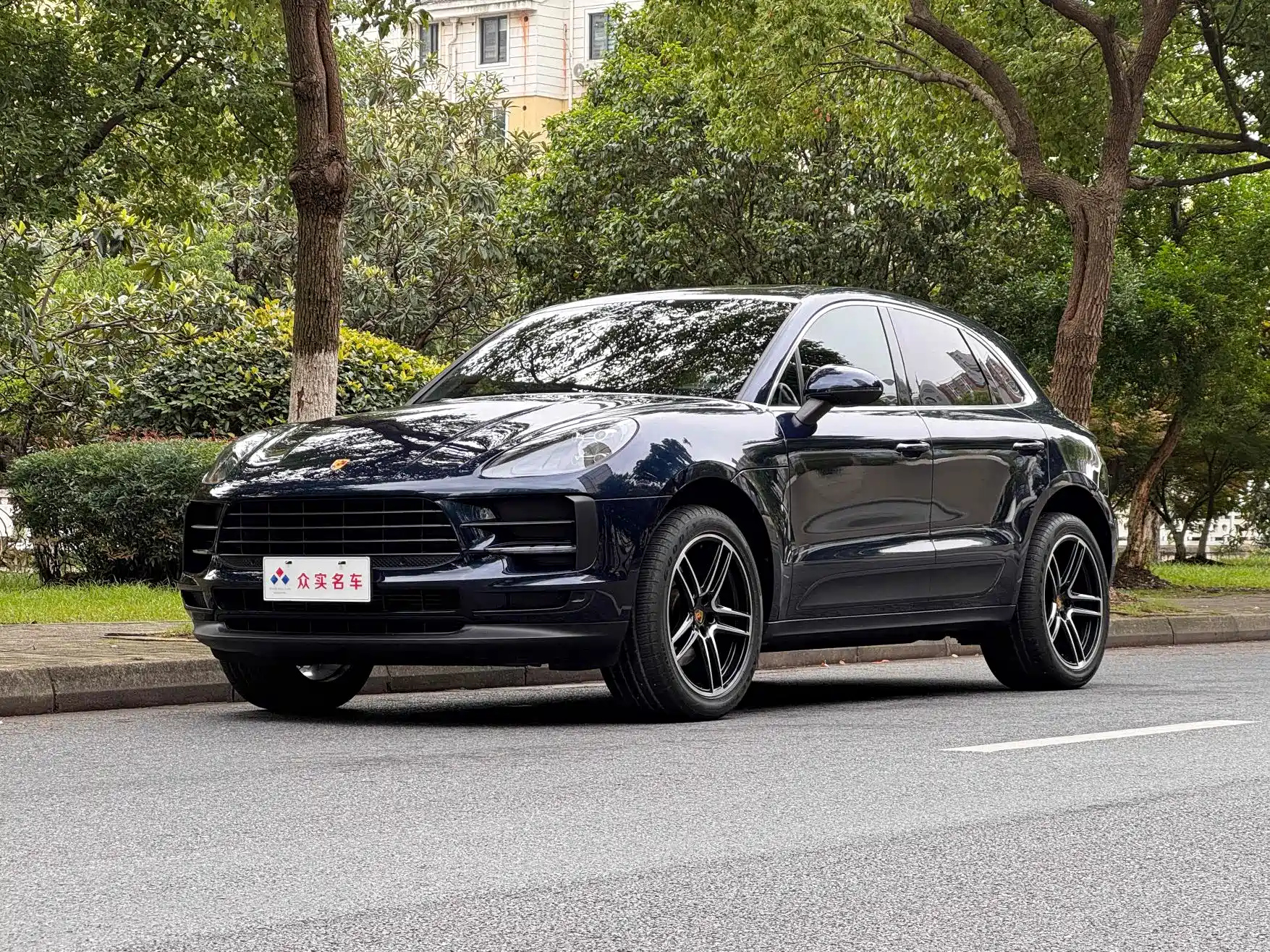 PORSCHE MACAN 2021