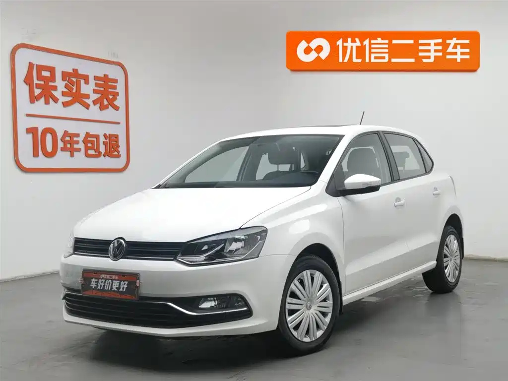 VOLKSWAGEN POLO 2016