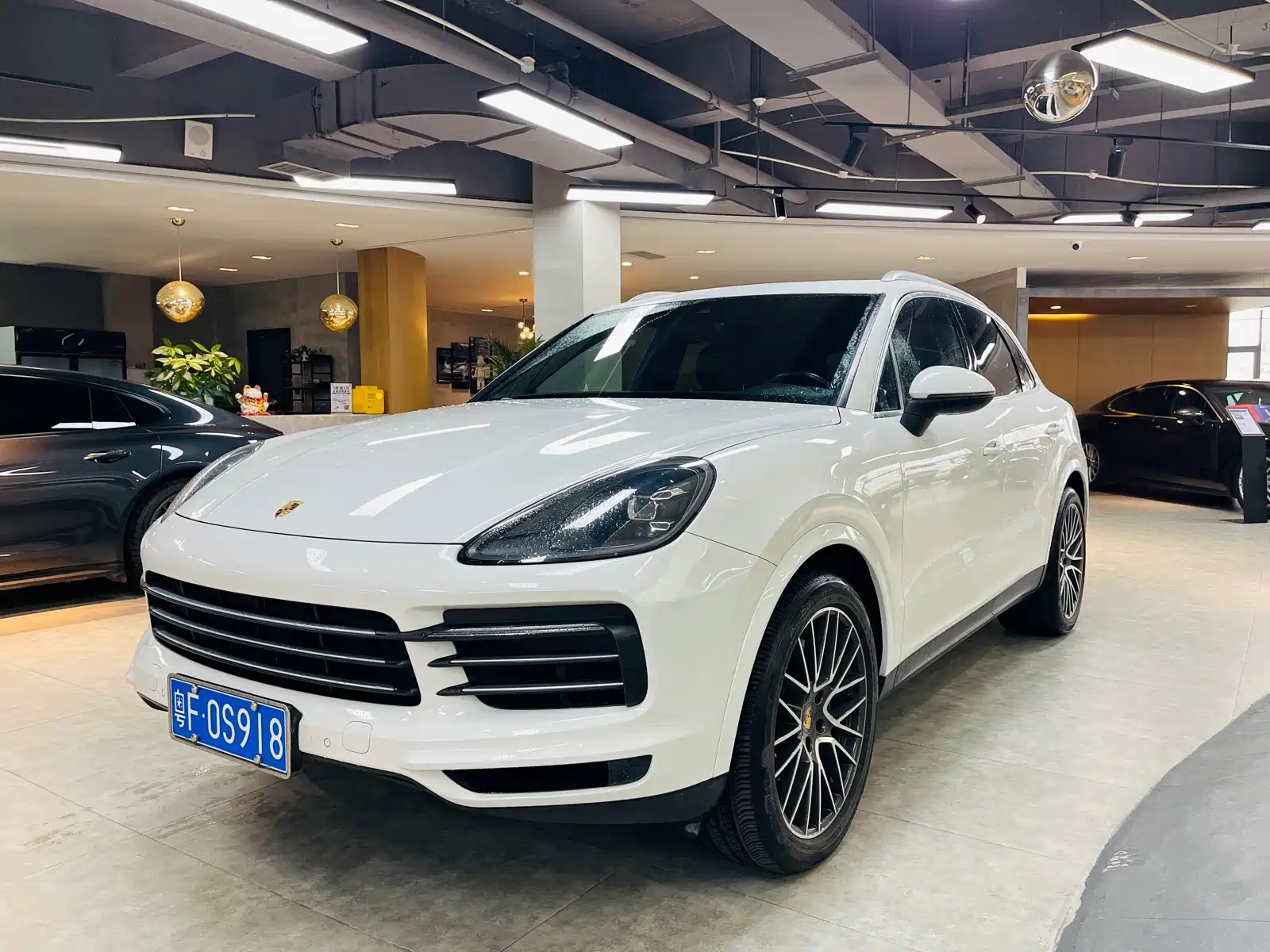 PORSCHE CAYENNE 2019