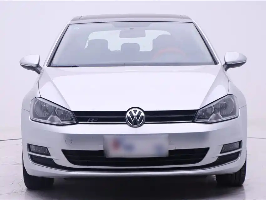 VOLKSWAGEN GOLF 2014
