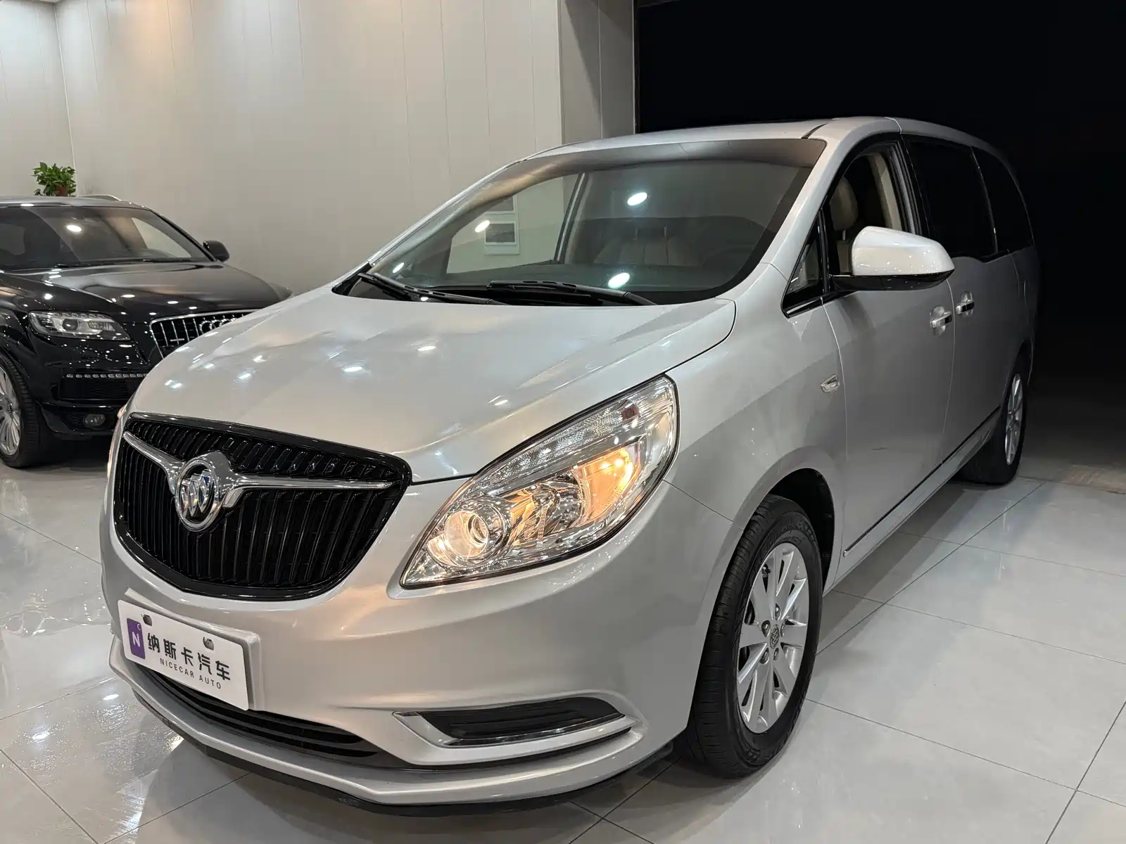 BUICK GL8 2018