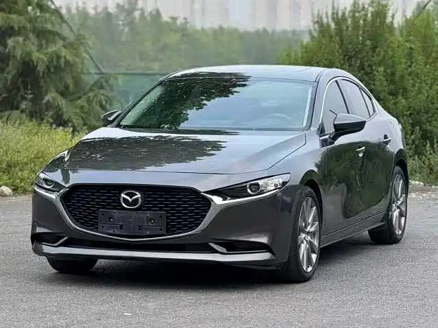 MAZDA 3 AXELA 2020