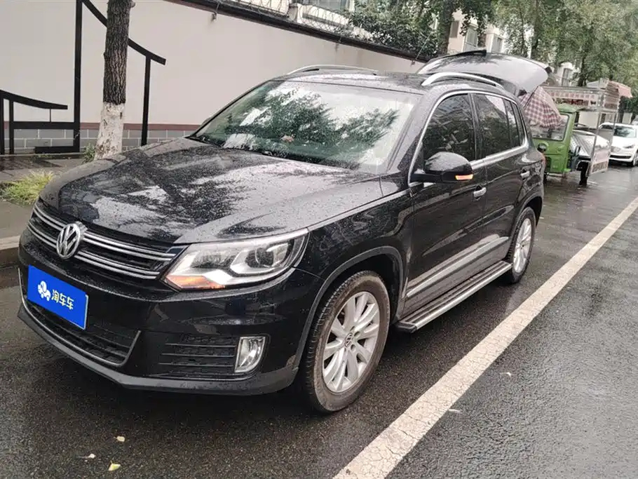 VOLKSWAGEN TIGUAN 2013