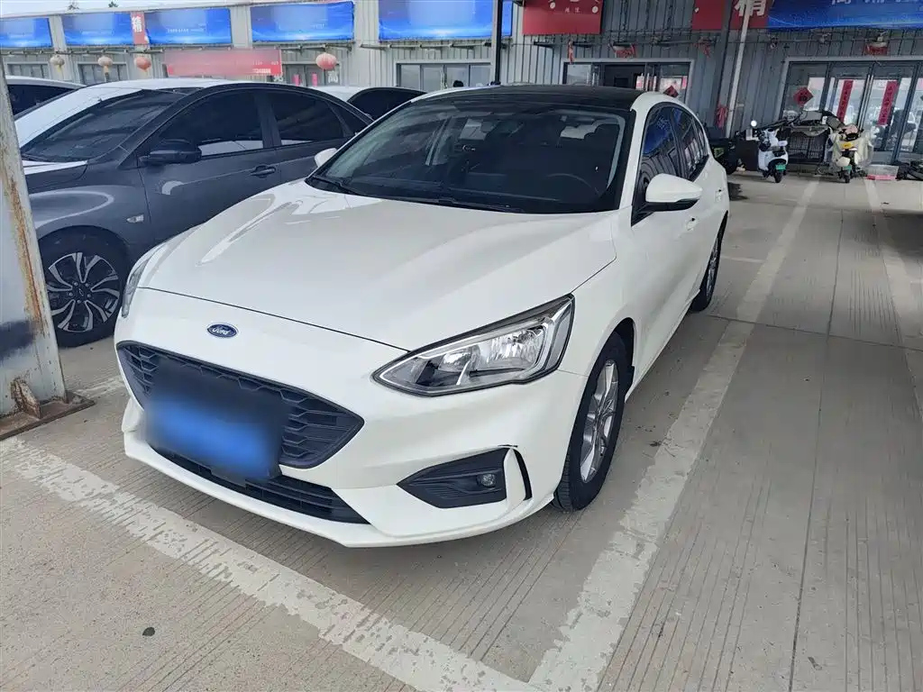 FORD FOCUS 2020