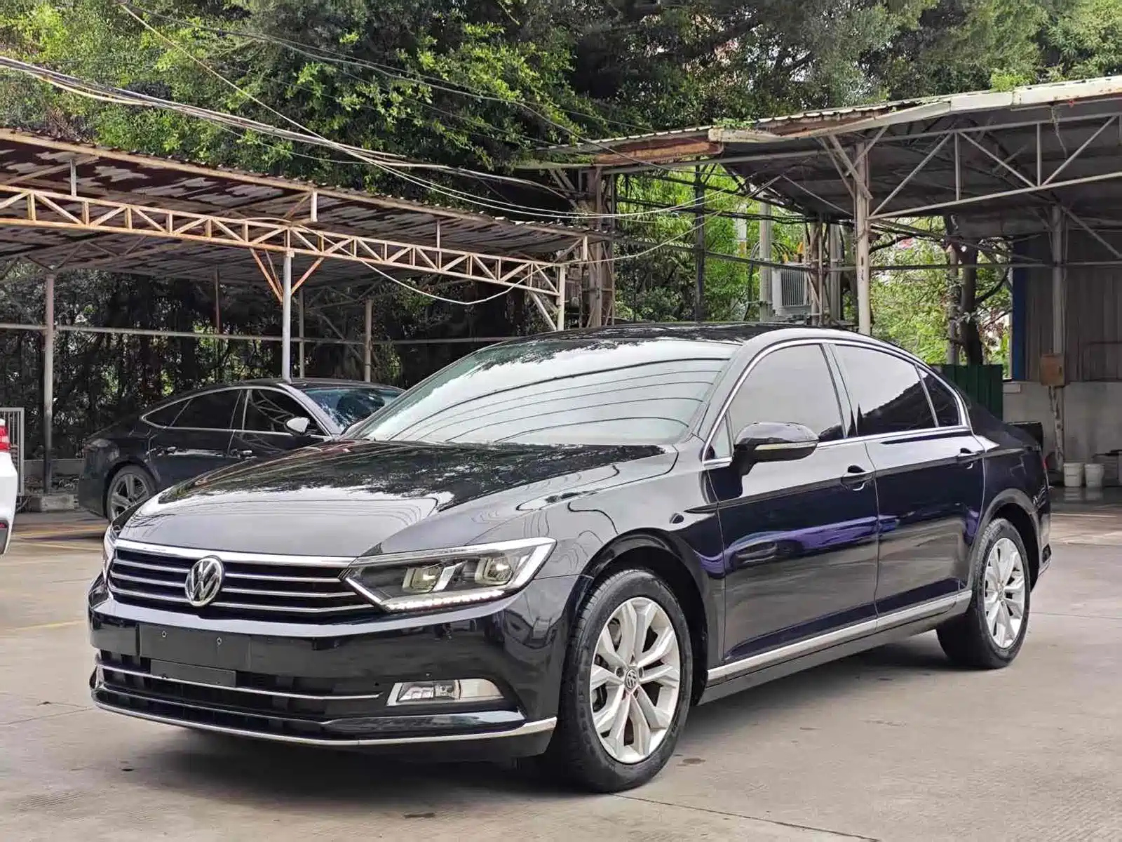 VOLKSWAGEN MAGOTAN 2017