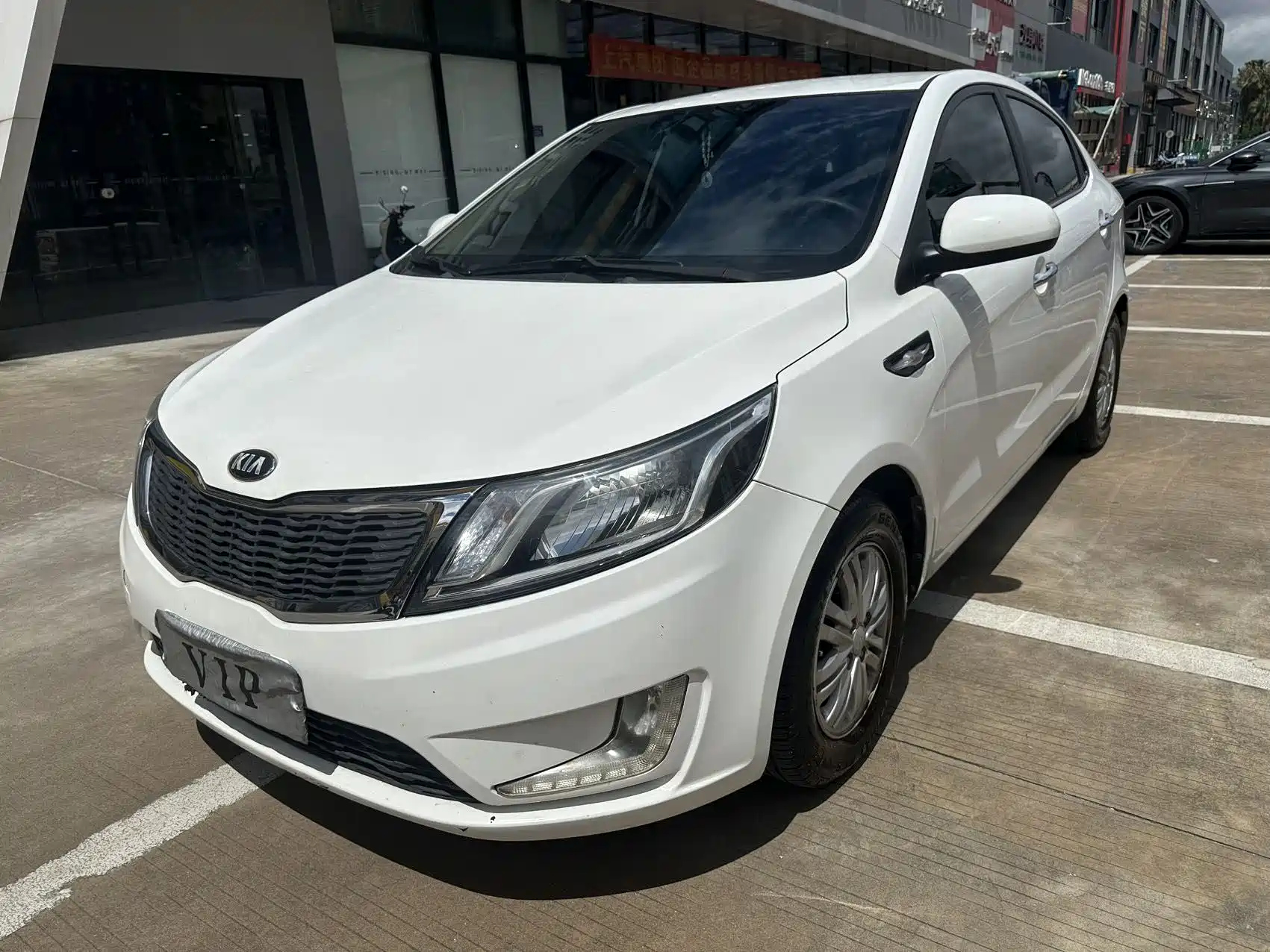 KIA K2 2012