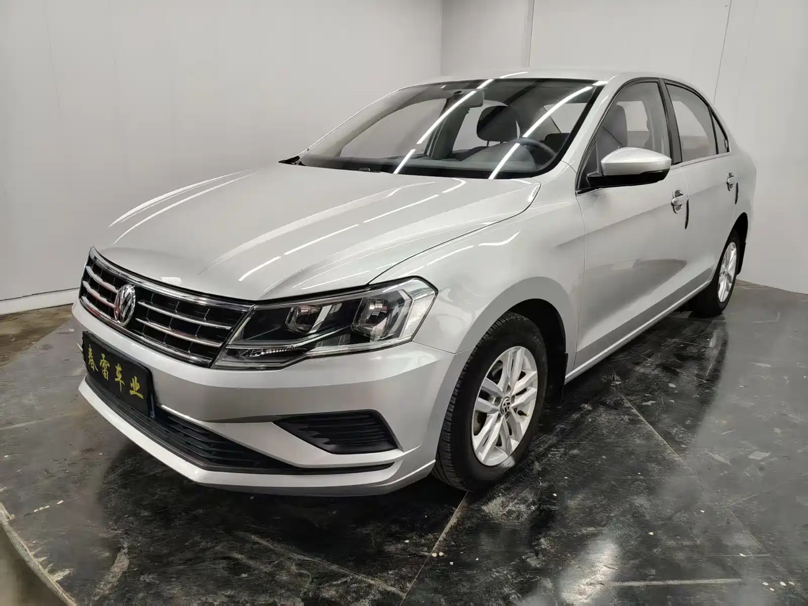 VOLKSWAGEN JETTA 2017