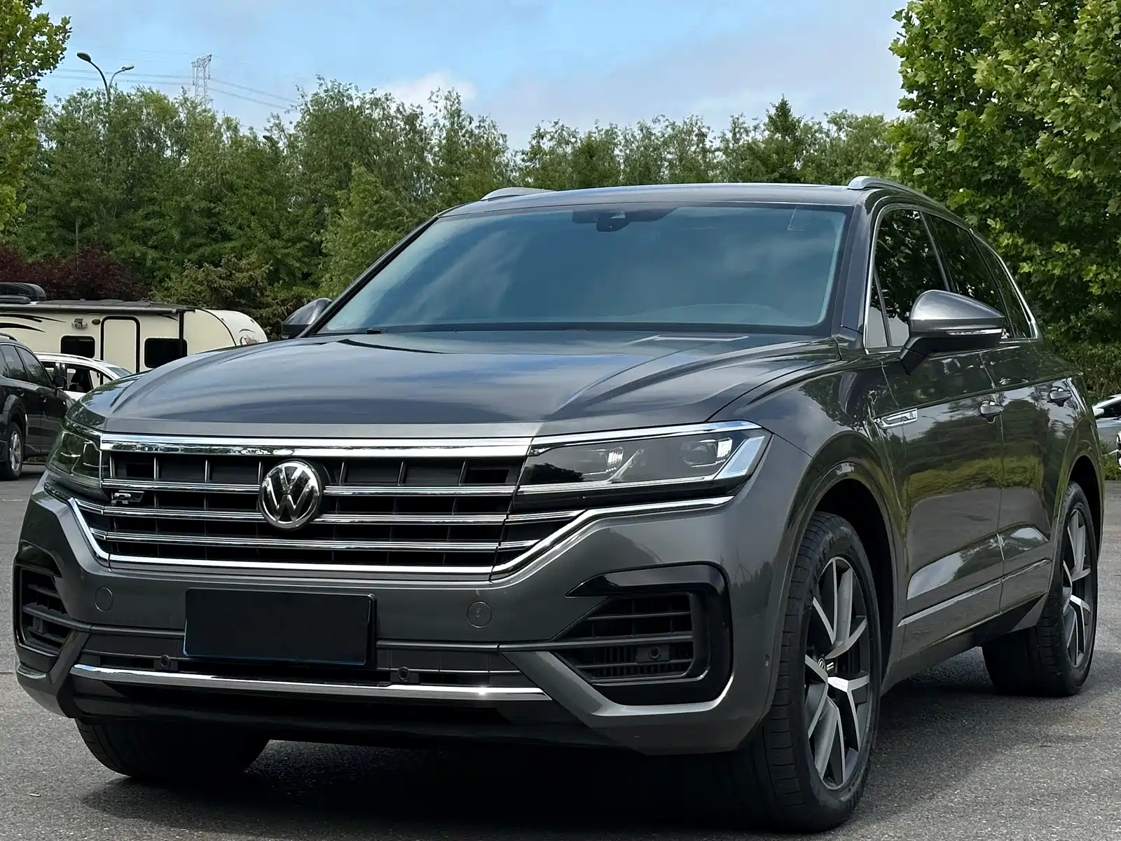 VOLKSWAGEN TOUAREG 2019