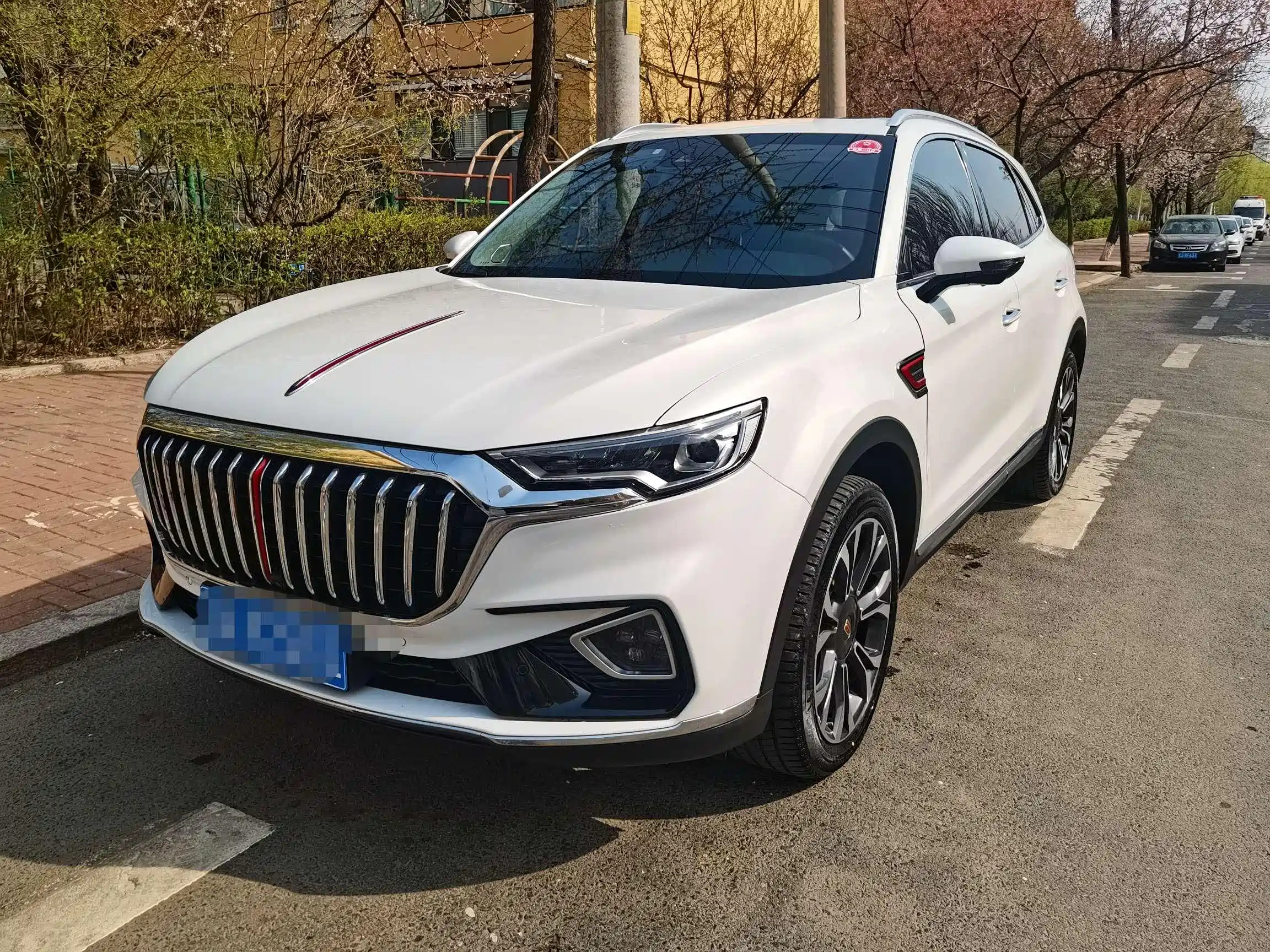 HONGQI HS5 2019