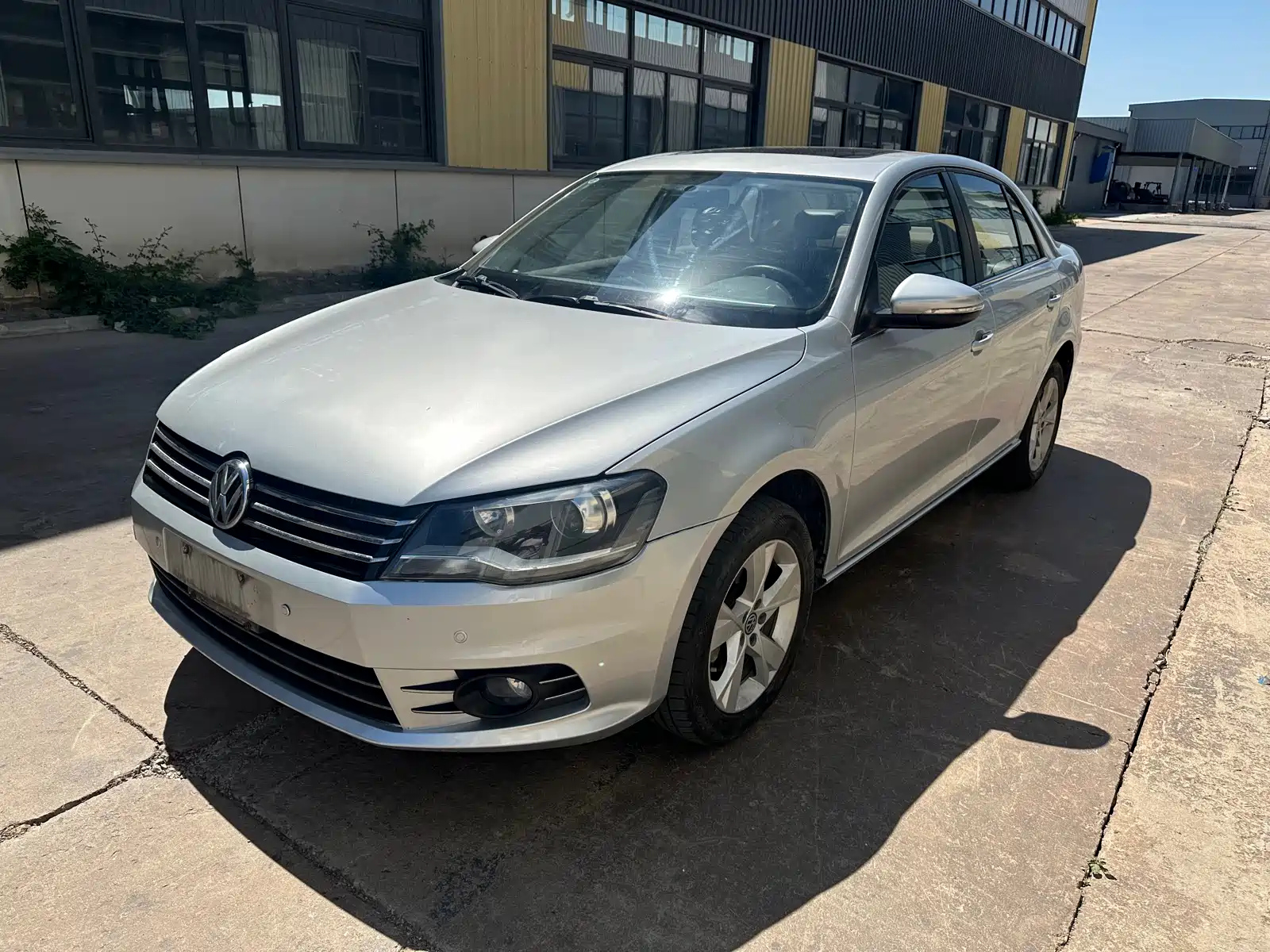 VOLKSWAGEN BORA 2013