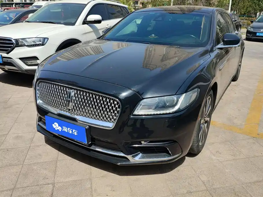 LINCOLN CONTINENTAL 2019