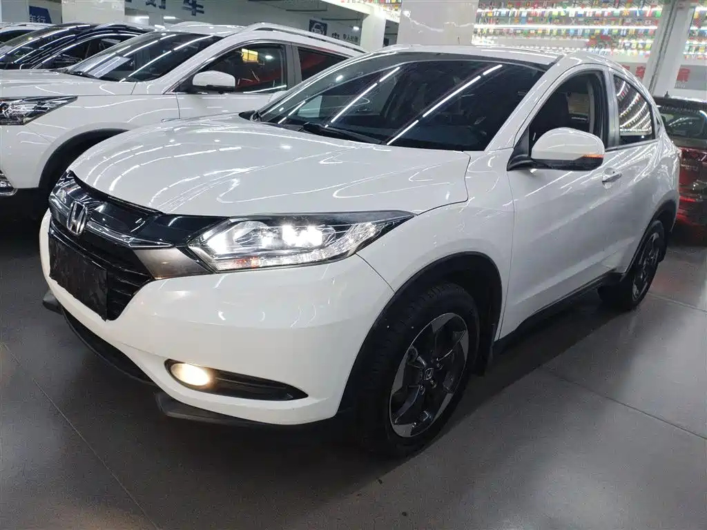 HONDA VEZEL 2017