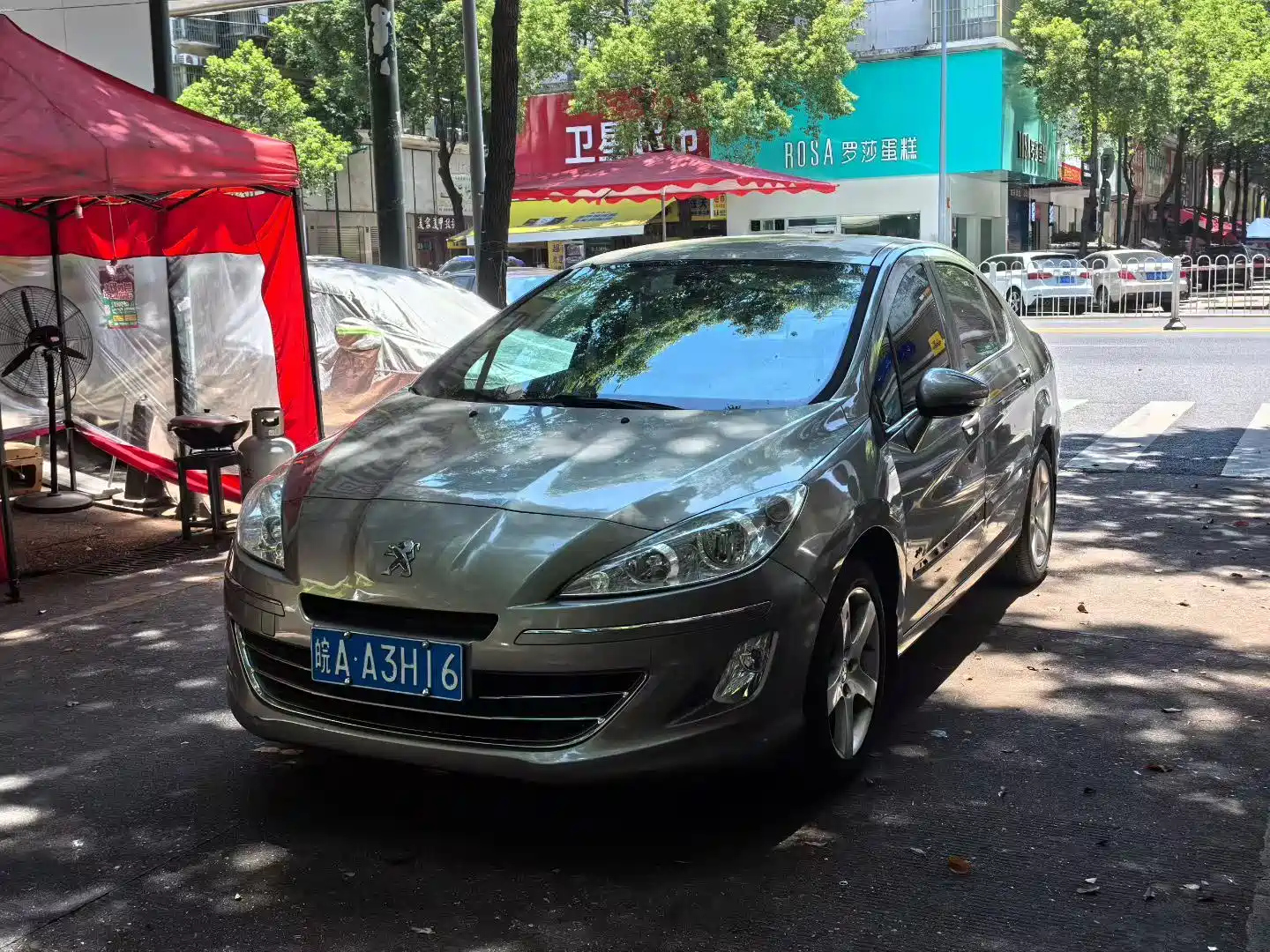 PEUGEOT 408 2013