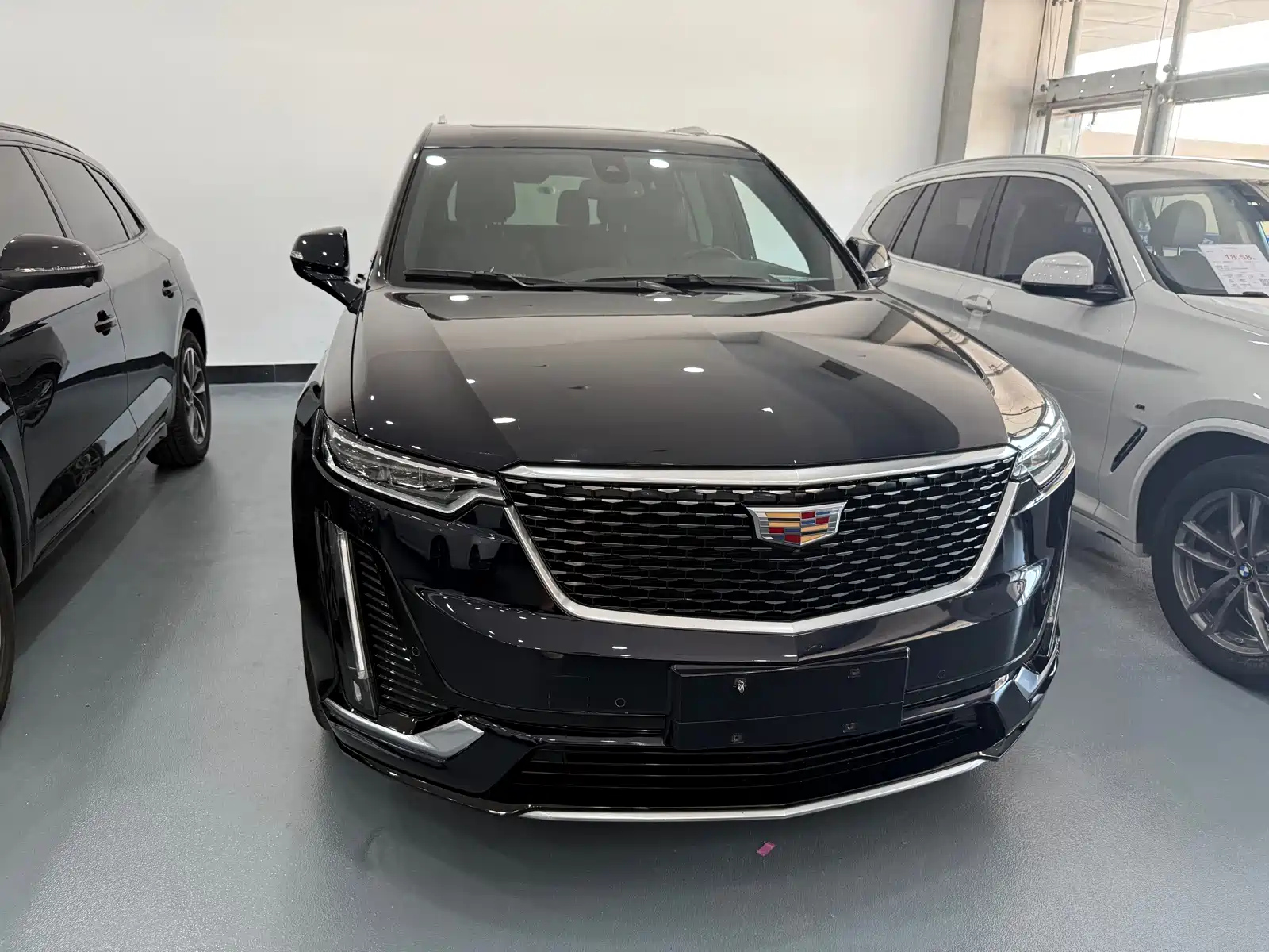 CADILLAC XT6 2021