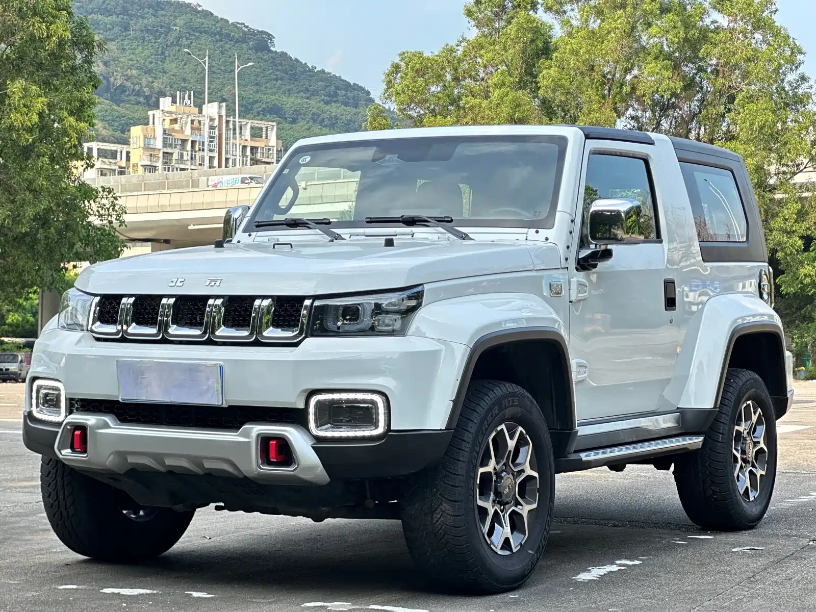 BAIC BJ40 2023