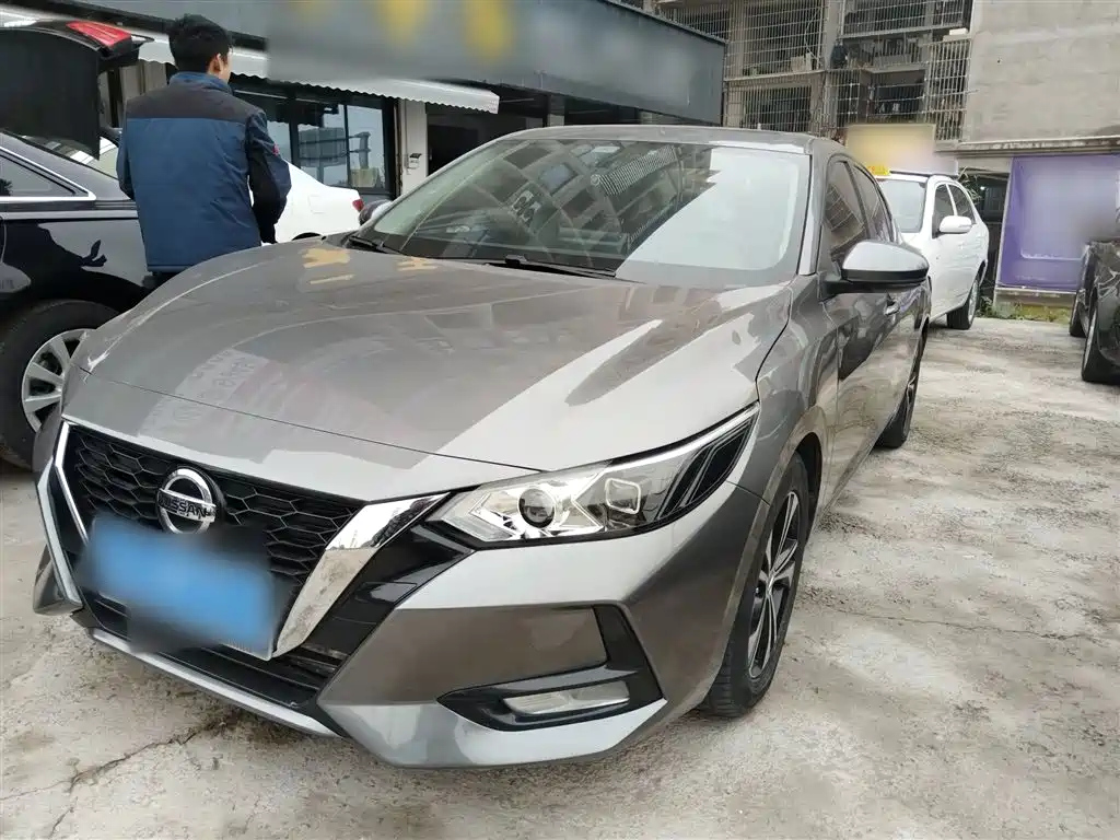 NISSAN SYLPHY 2020