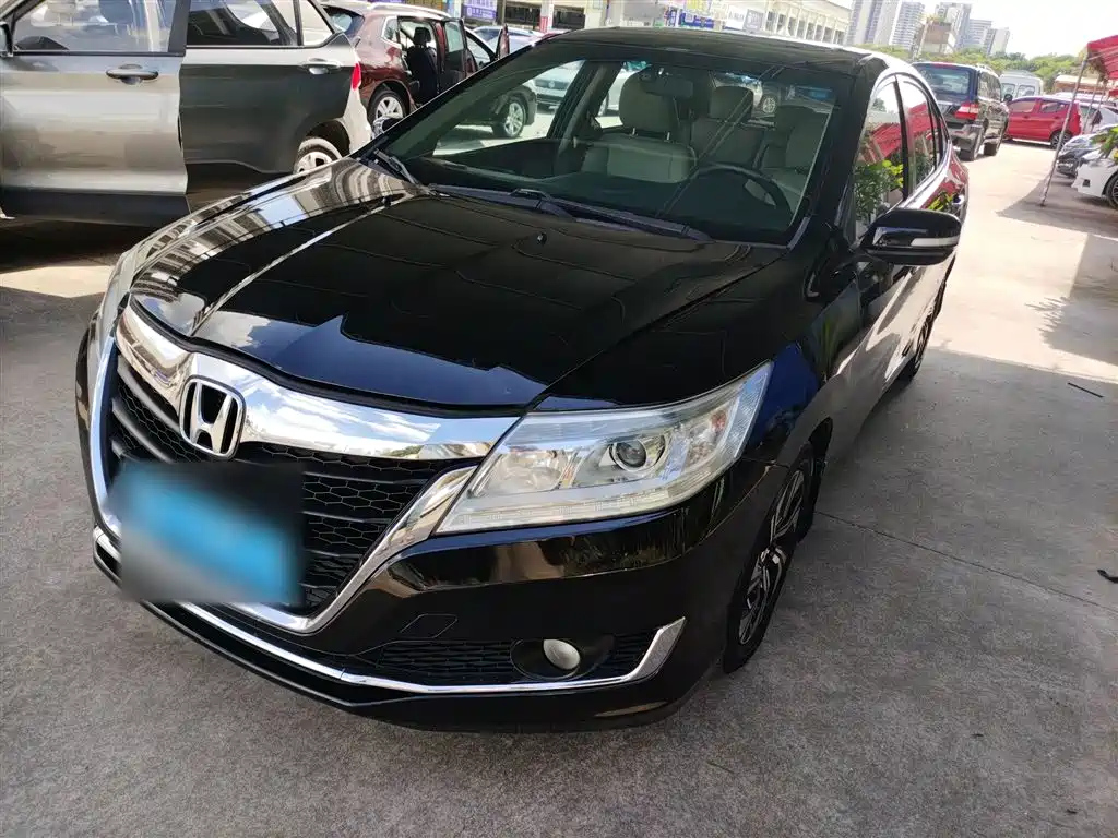 HONDA CRIDER 2016