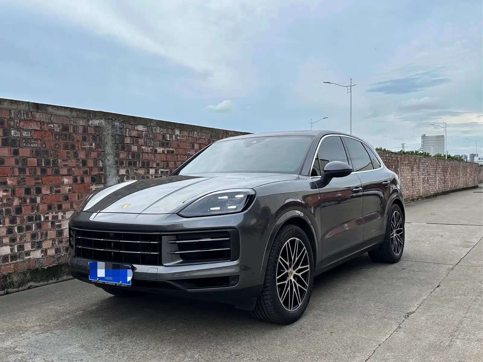 PORSCHE CAYENNE 2024
