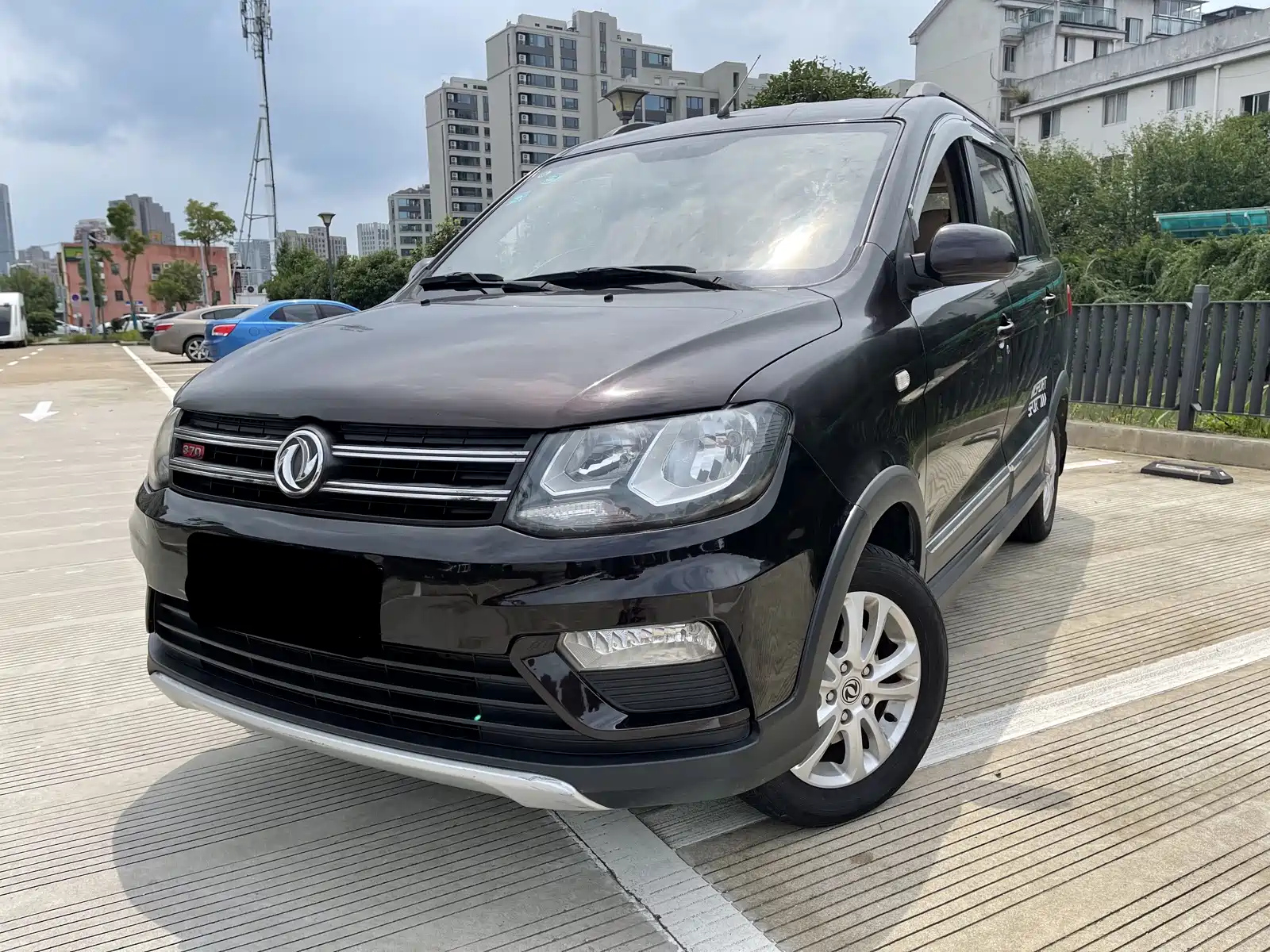 DONGFENG SCENERY 370 2016