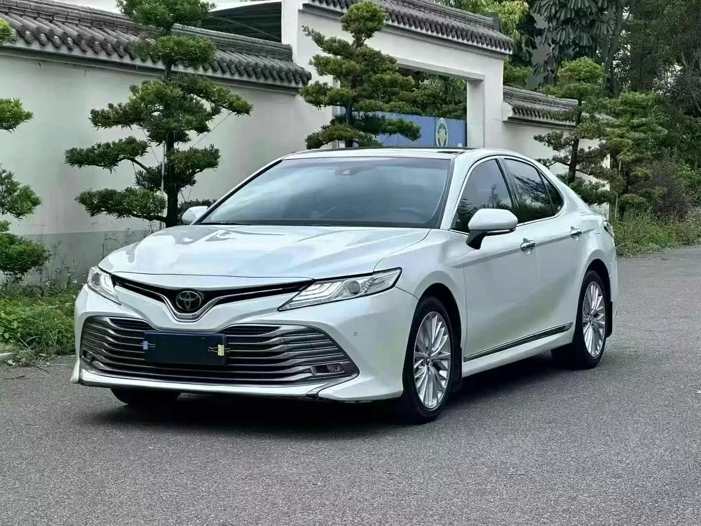 TOYOTA CAMRY 2018