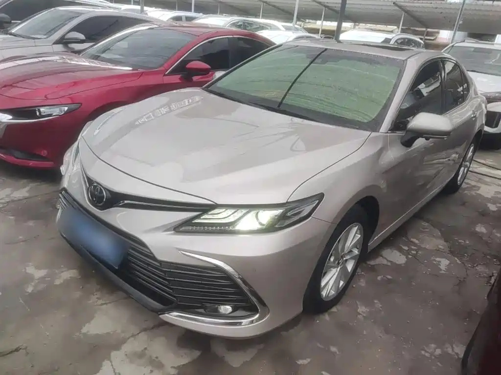 TOYOTA CAMRY 2021