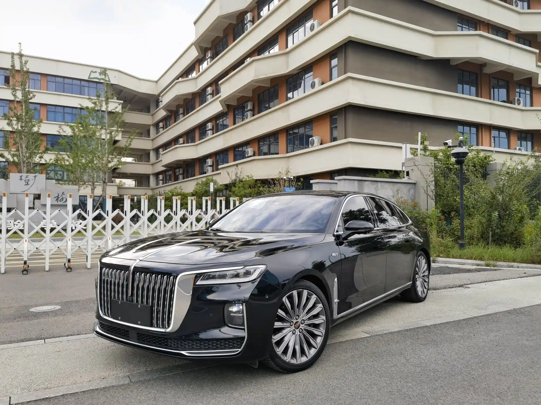 HONGQI H9 2020