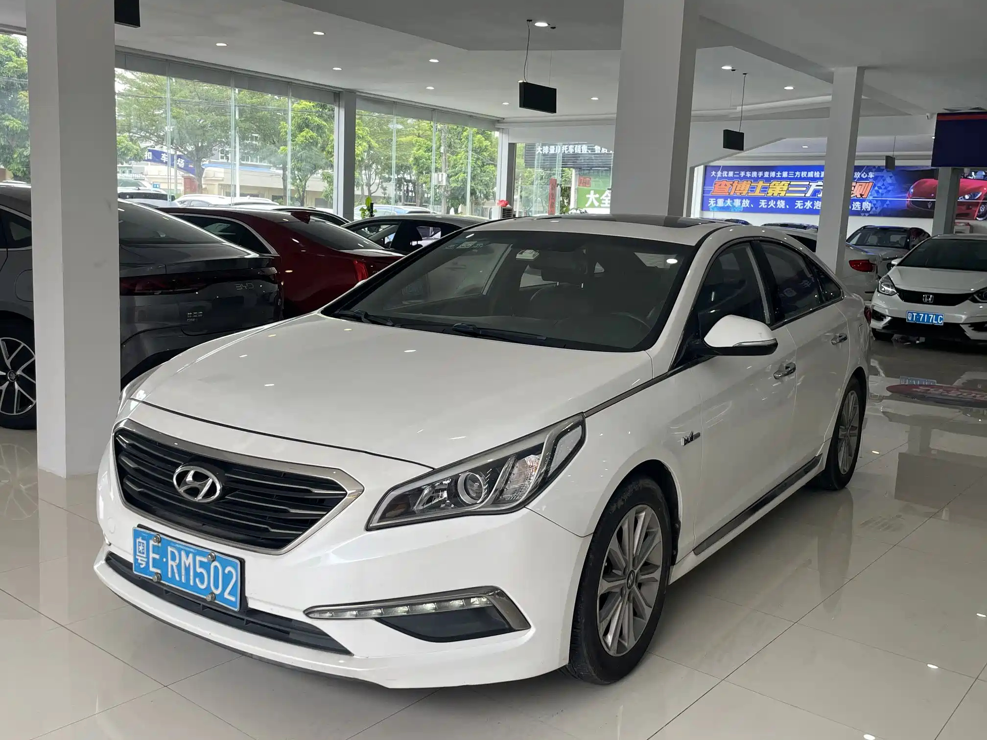 HYUNDAI SONATA 2015