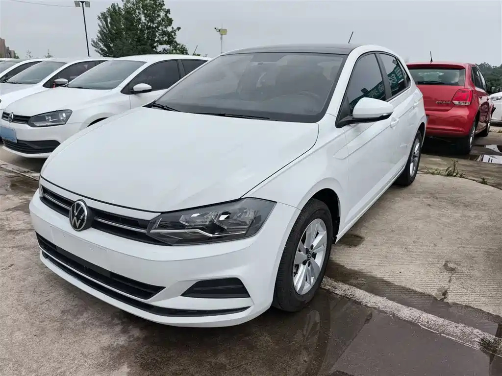 VOLKSWAGEN POLO 2023
