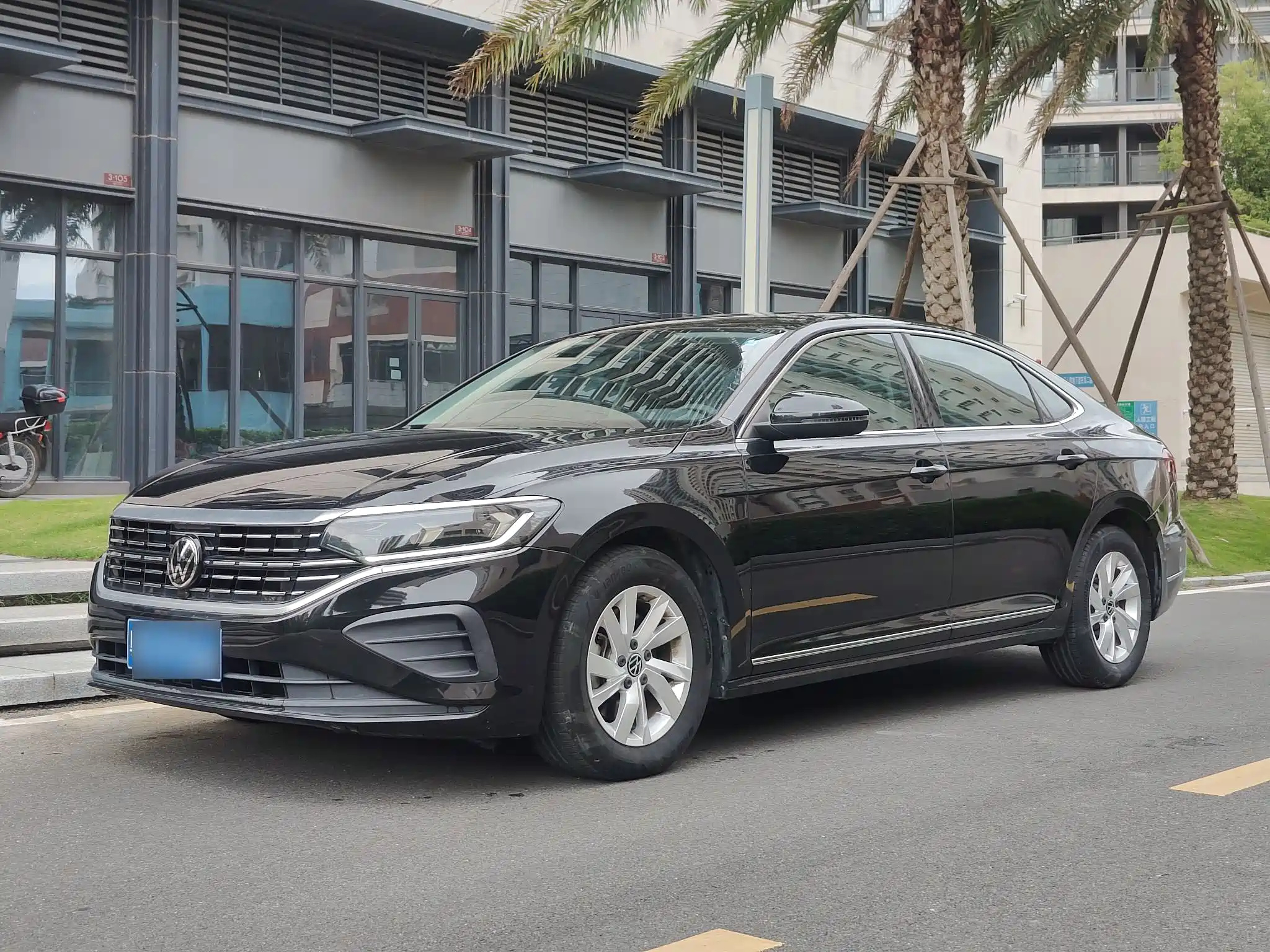 VOLKSWAGEN PASSAT 2022